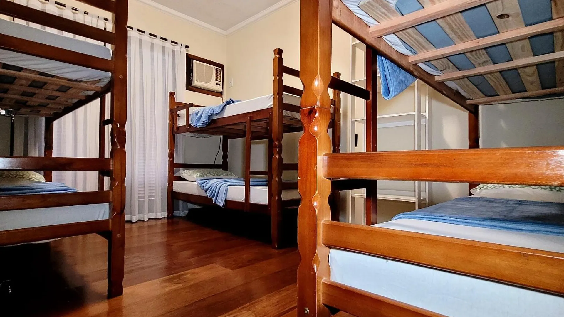 Blu Hostel Blumenau 0*,  Brasilien
